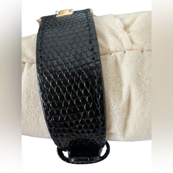 GUCCI Two toned watch - Picture 6 of 13